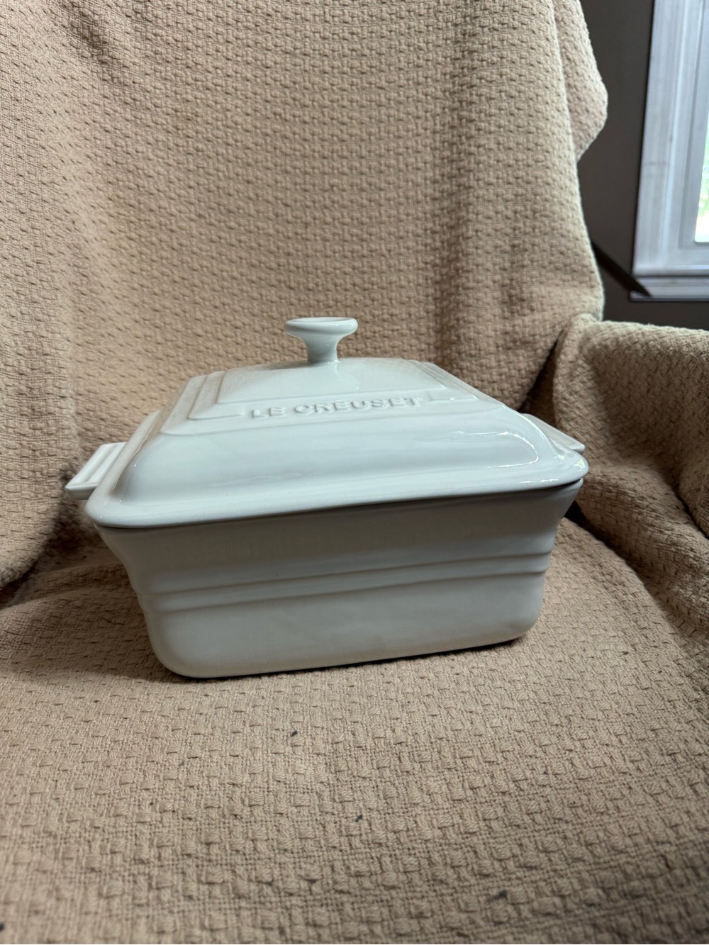 Le Creuset White Stoneware Rectangular Covered Deep Baker
